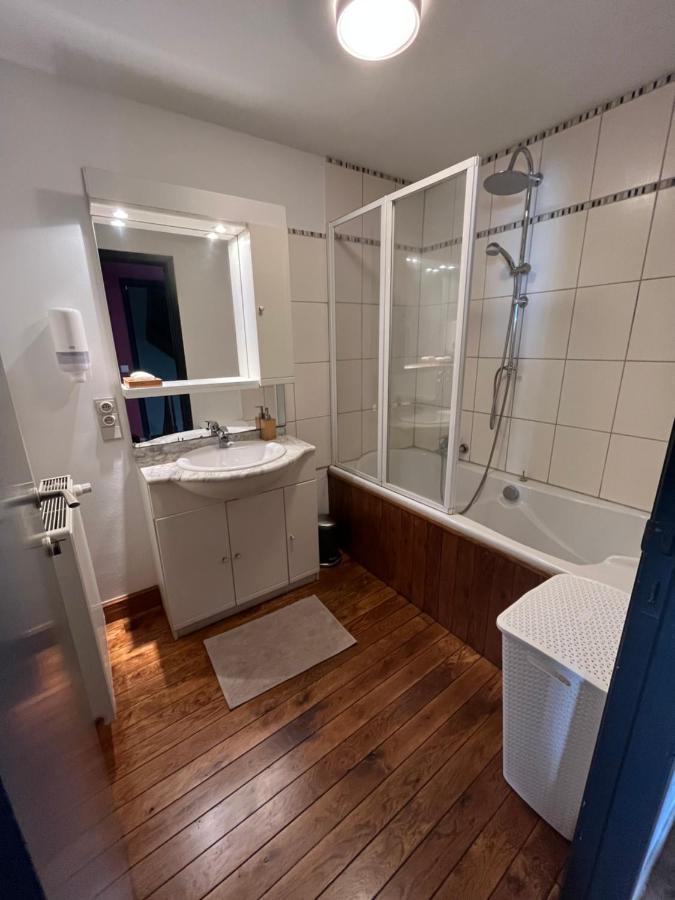 Appart By Le Coin Des Gourmets Apartment Динант Екстериор снимка